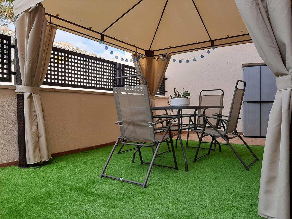 شقة Gran Terraza Con Piscina سانت جاومي د إنفيجا المظهر الخارجي الصورة