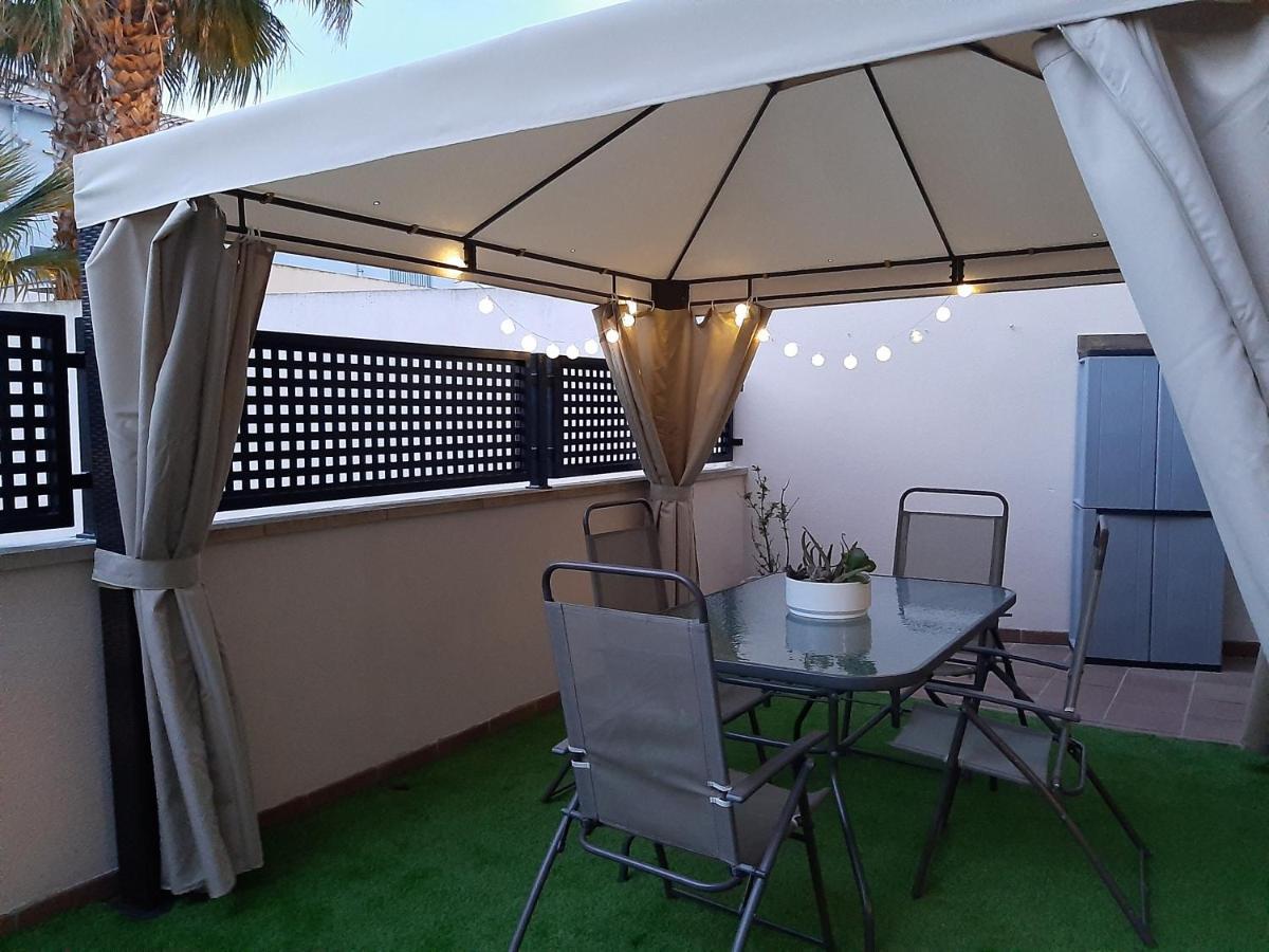 شقة Gran Terraza Con Piscina سانت جاومي د إنفيجا المظهر الخارجي الصورة